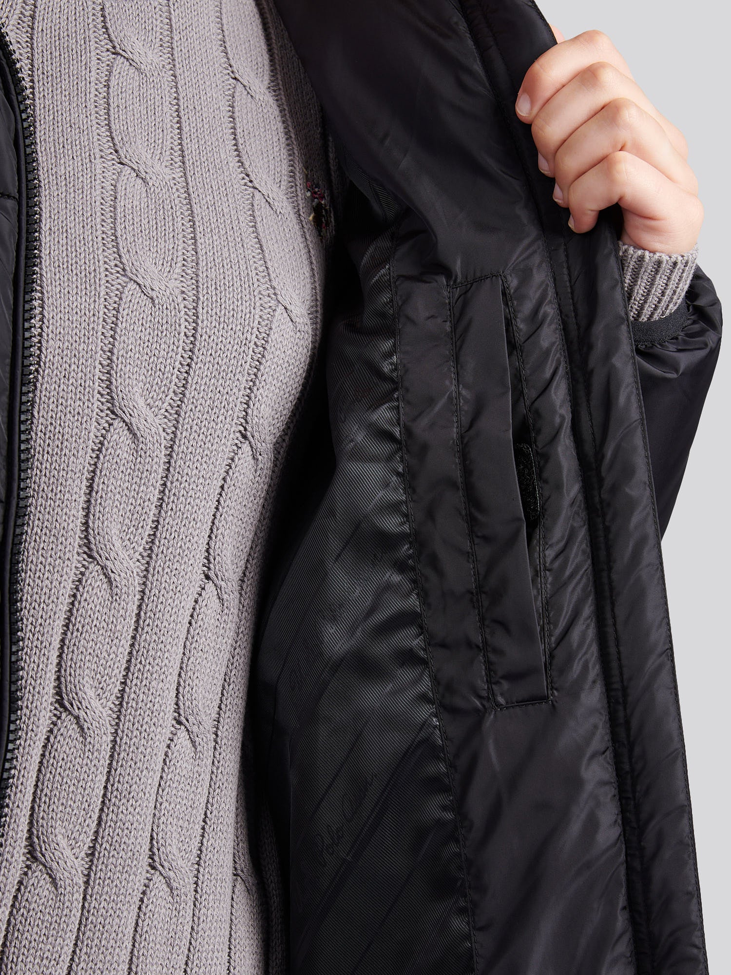 Womens Belted Puffer Jacket in Black - Image 5