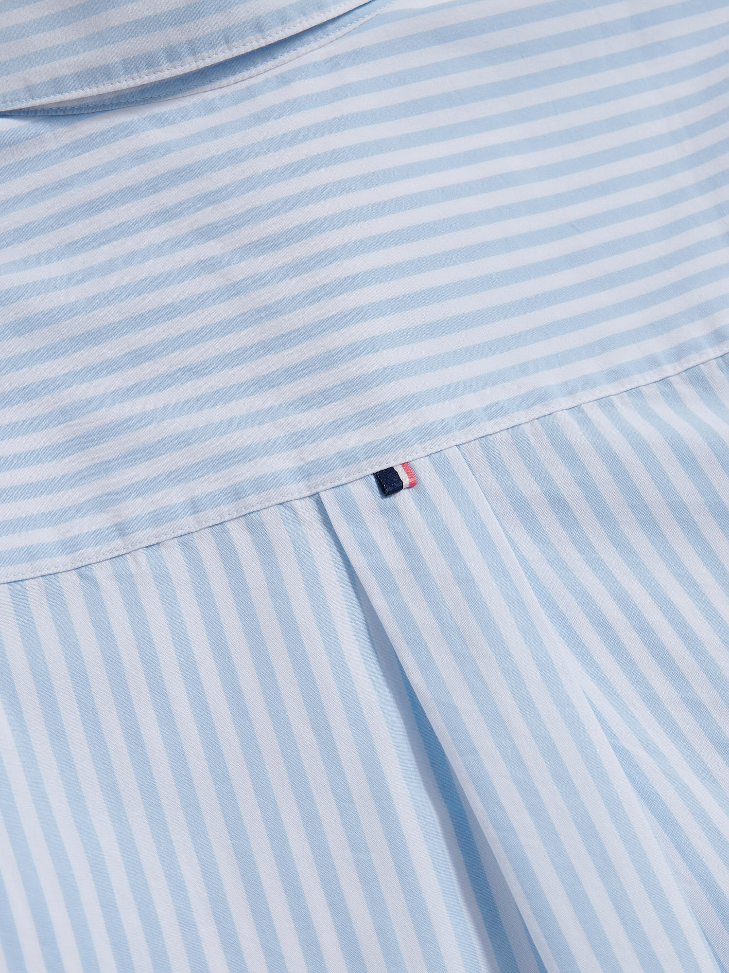 Womens Cotton Poplin Loose Fit Stripe Shirt in Windsurfer - Image 4