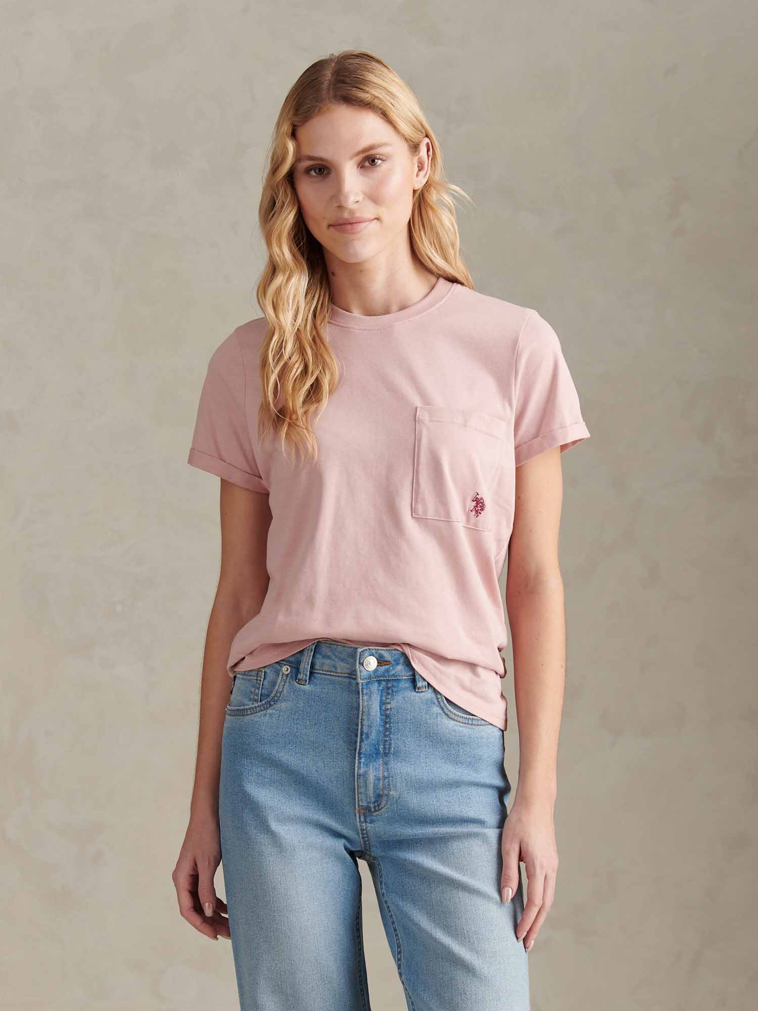 Womens Crew Neck Pocket T-Shirt in Pale Mauve - Image 7