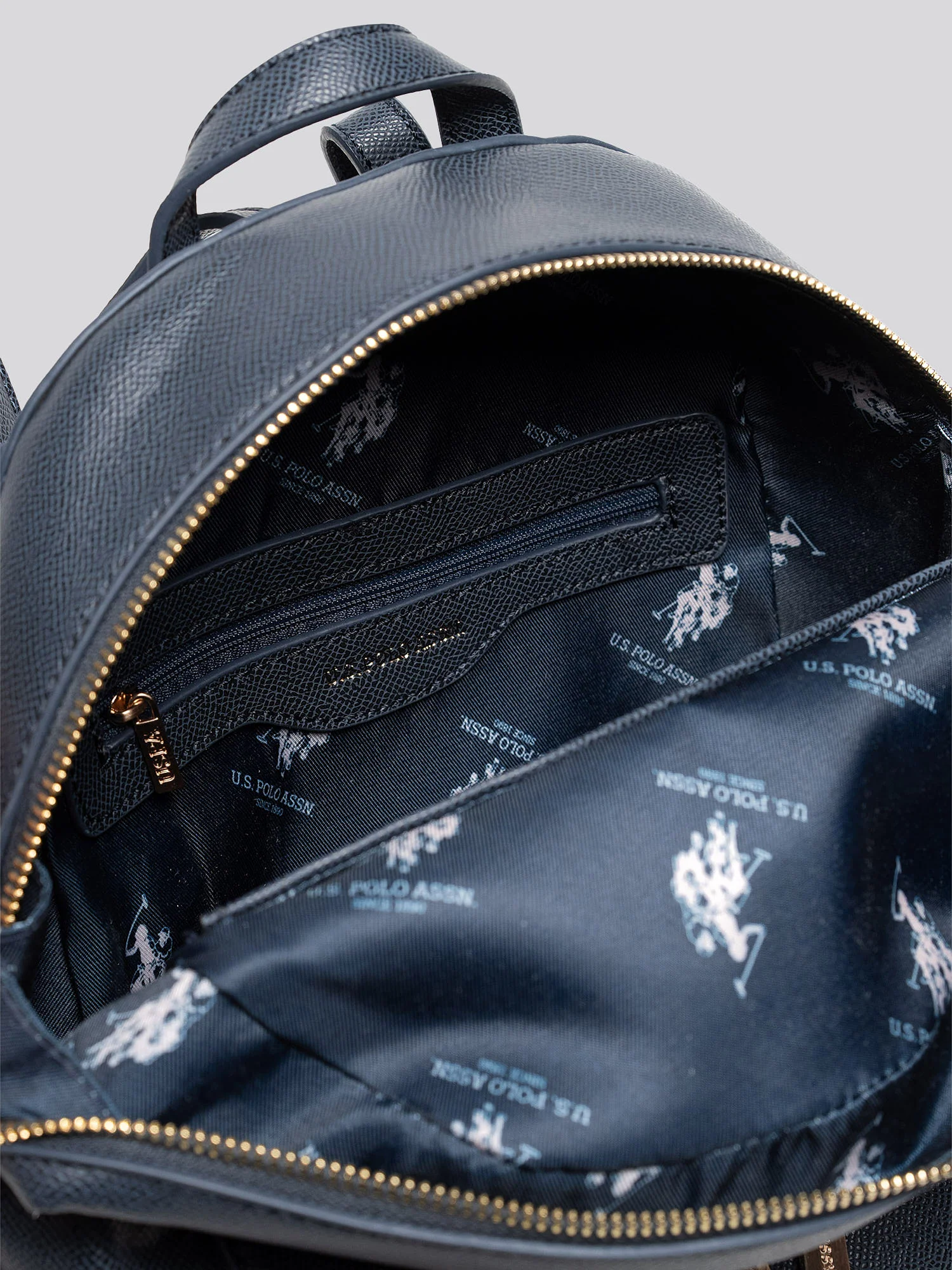 Womens Jones Backpack in Navy - Image 4