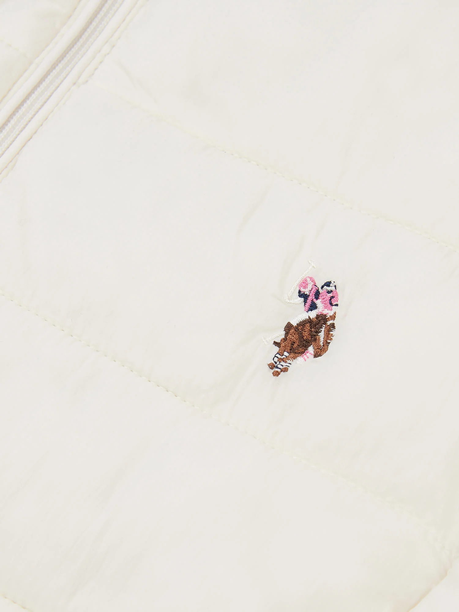 Womens Lightweight Puffer Gilet in Marshmallow - Image 8
