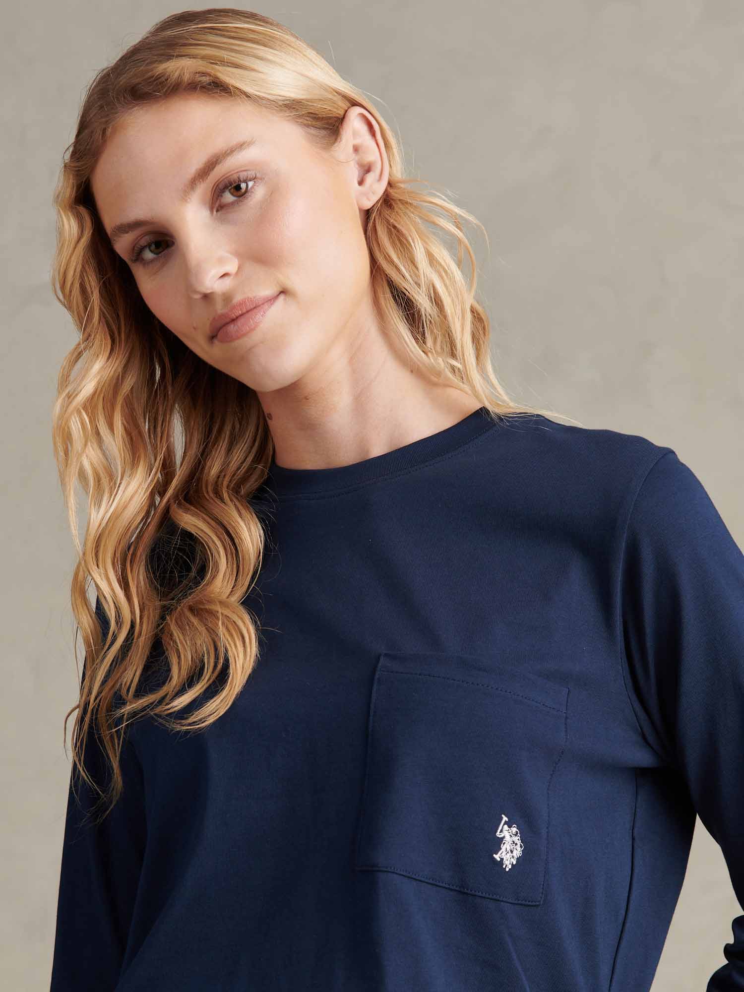 Womens Long Sleeve Pocket T-Shirt in Navy Iris - Image 2