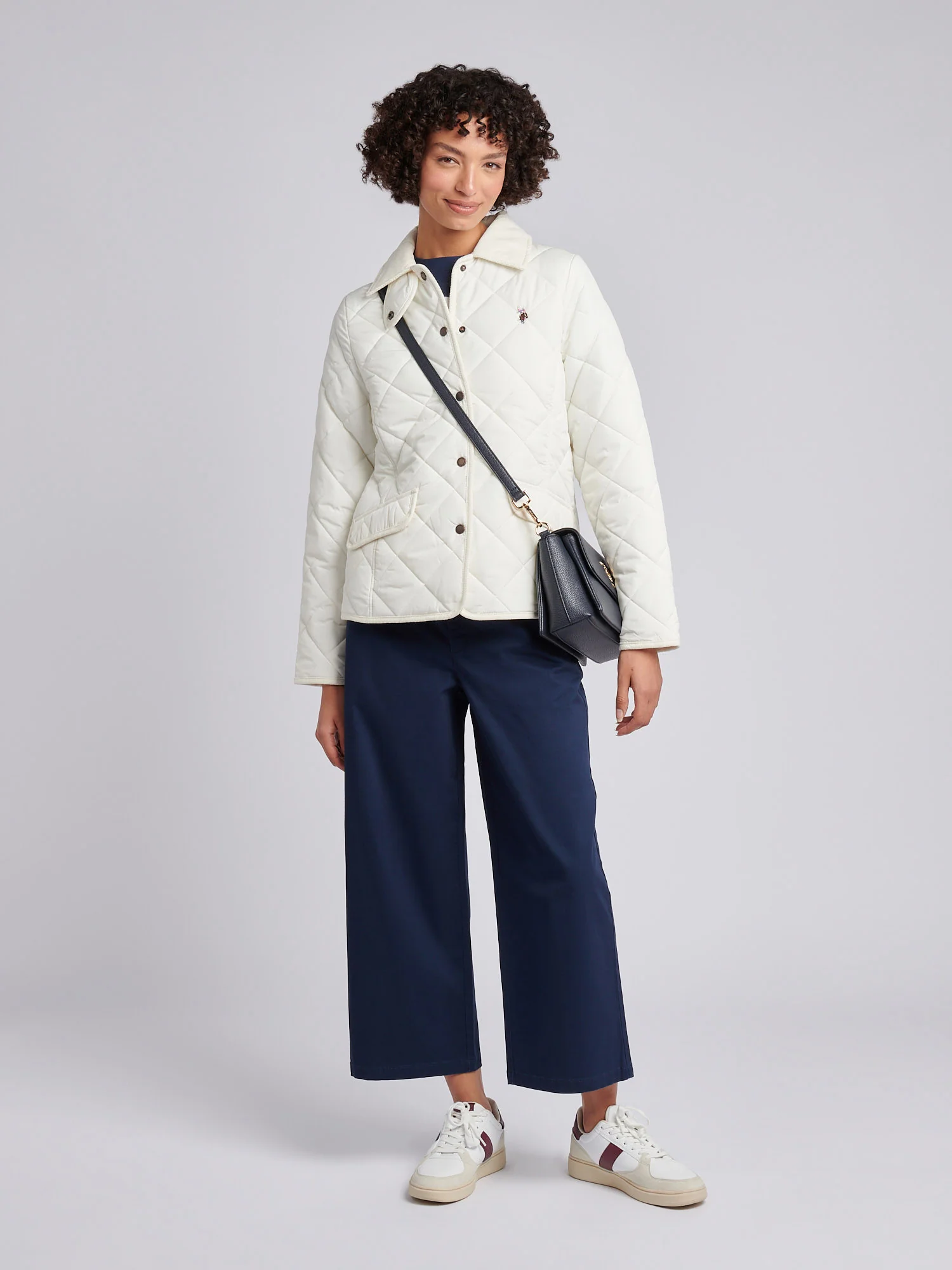 Womens Quilted Country Jacket in Marshmallow - Image 3