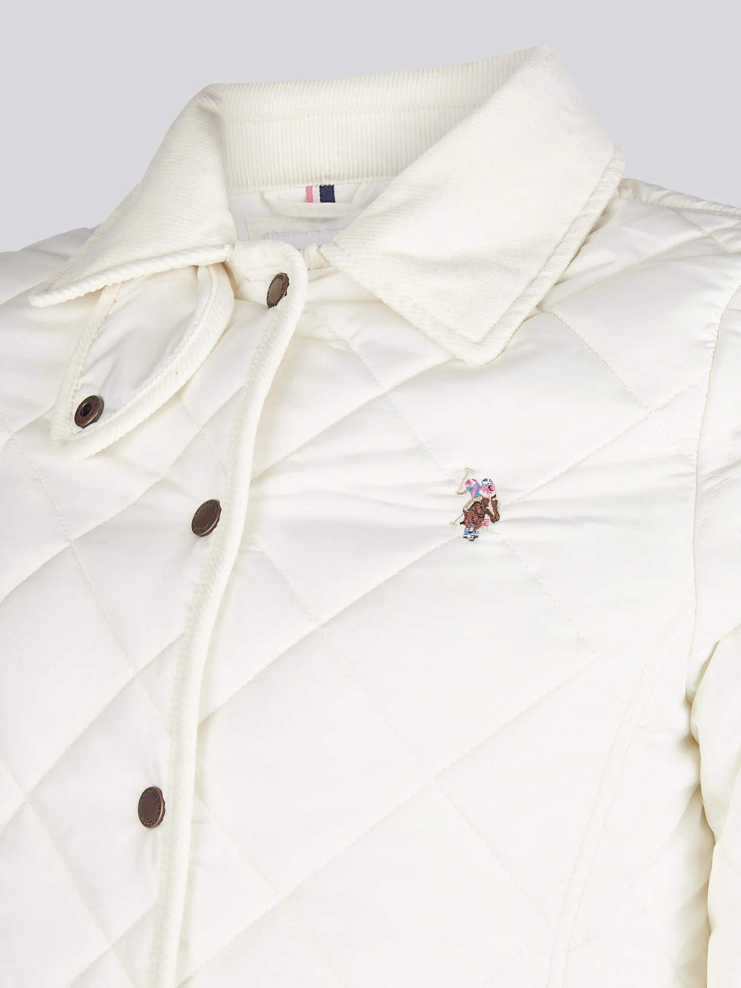 Womens Quilted Country Jacket in Marshmallow - Image 8