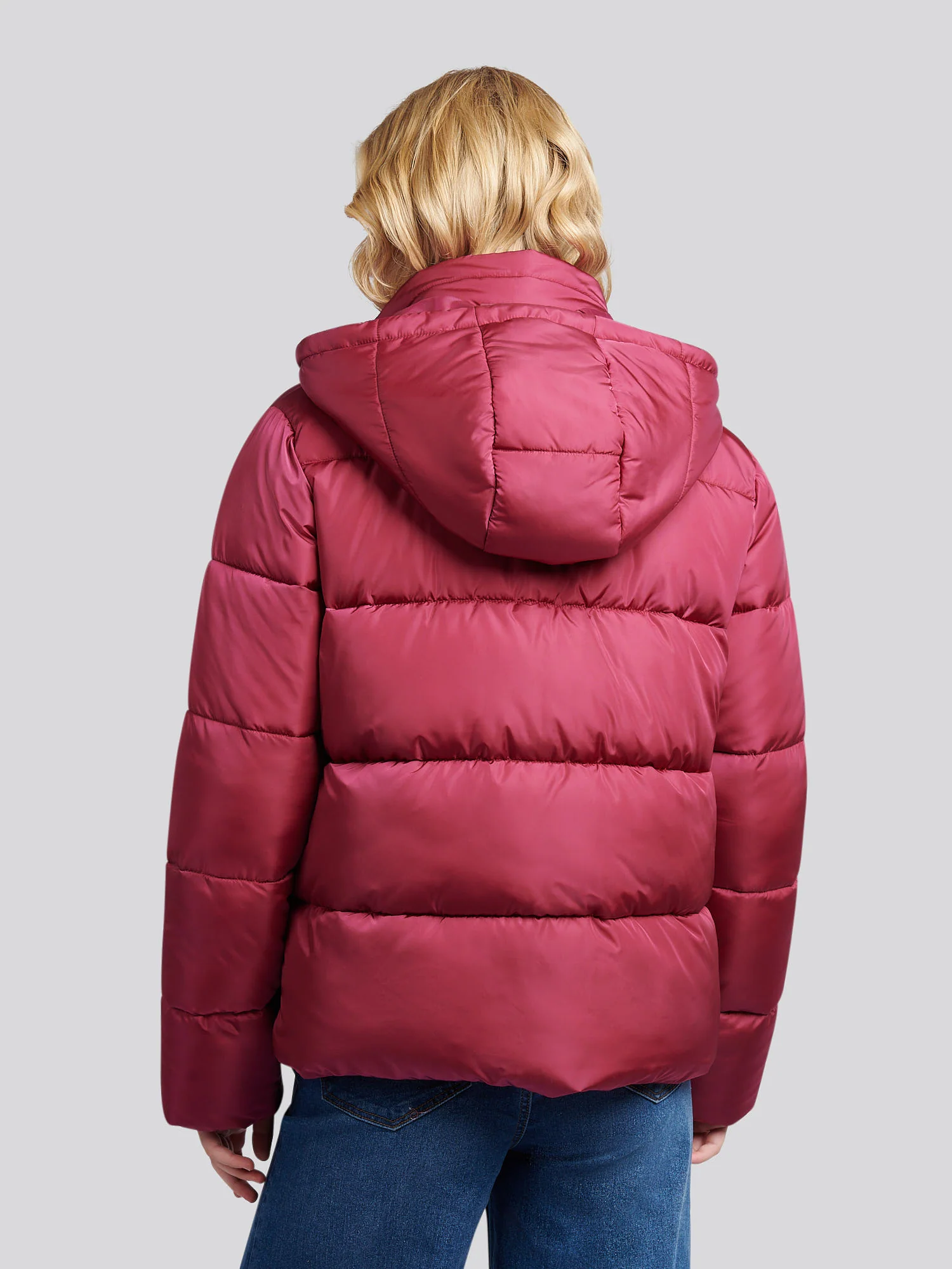 Womens Sateen Puffer Jacket in Beaujolais - Image 4