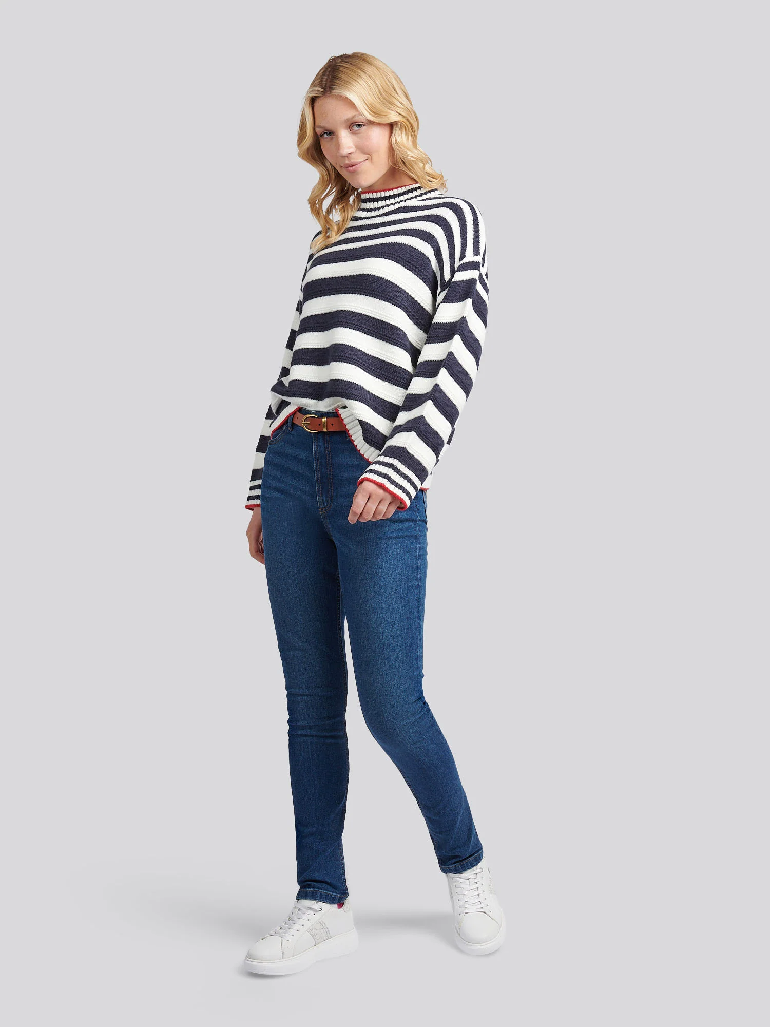 Womens Sculpture Skinny Fit in Mid Wash - Image 3
