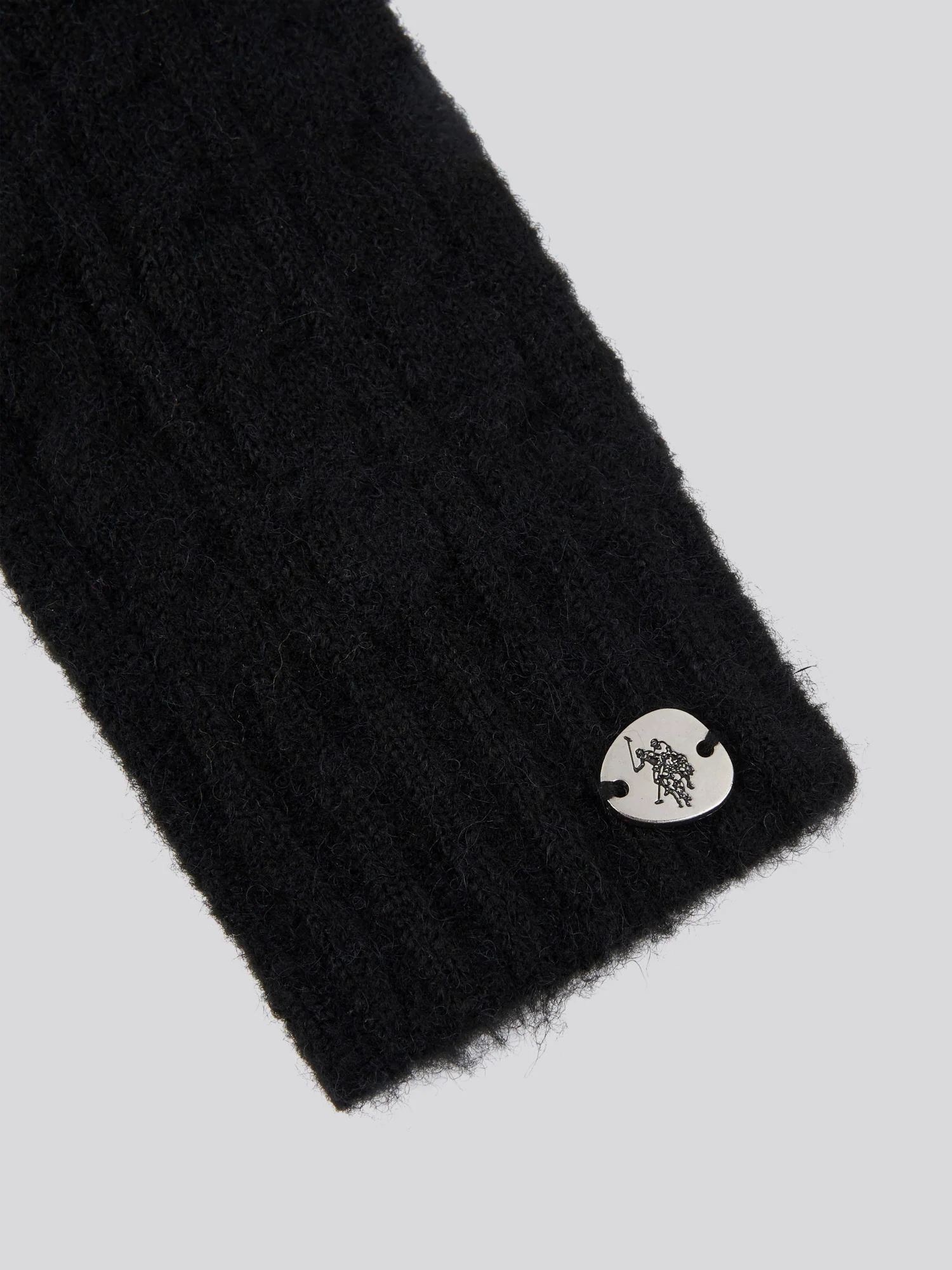 Womens Signature Cable Knit Touchscreen Gloves in Black - Image 3