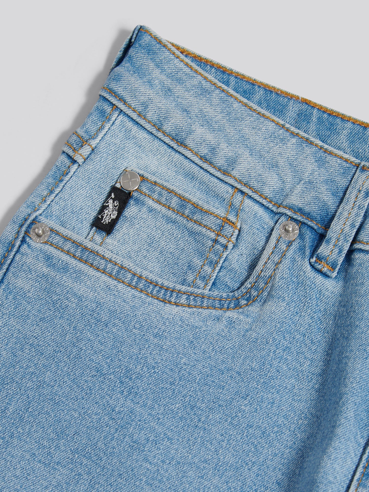 Womens Straight Fit Jean Light Blue Wash - Image 12