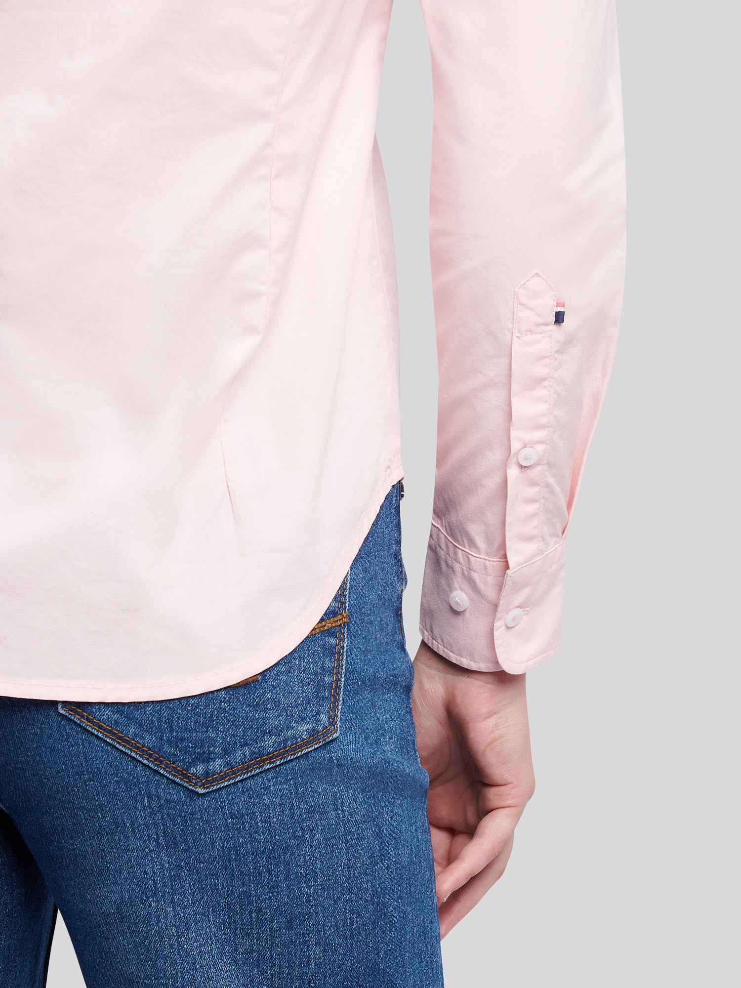 Womens Stretch Classic Fit Oxford Shirt in Crystal Rose - Image 5
