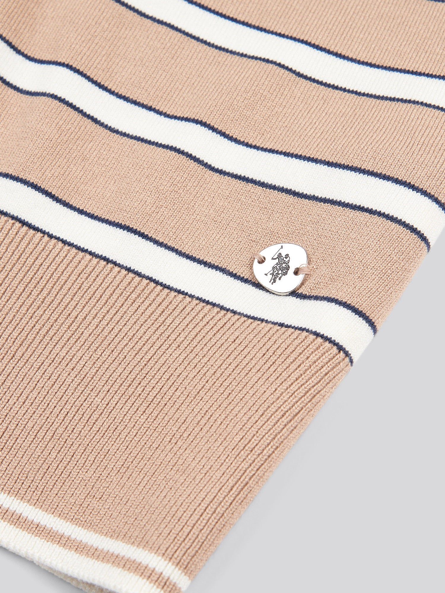 Womens Stripe Short Sleeve Jumper in Natural - Image 8