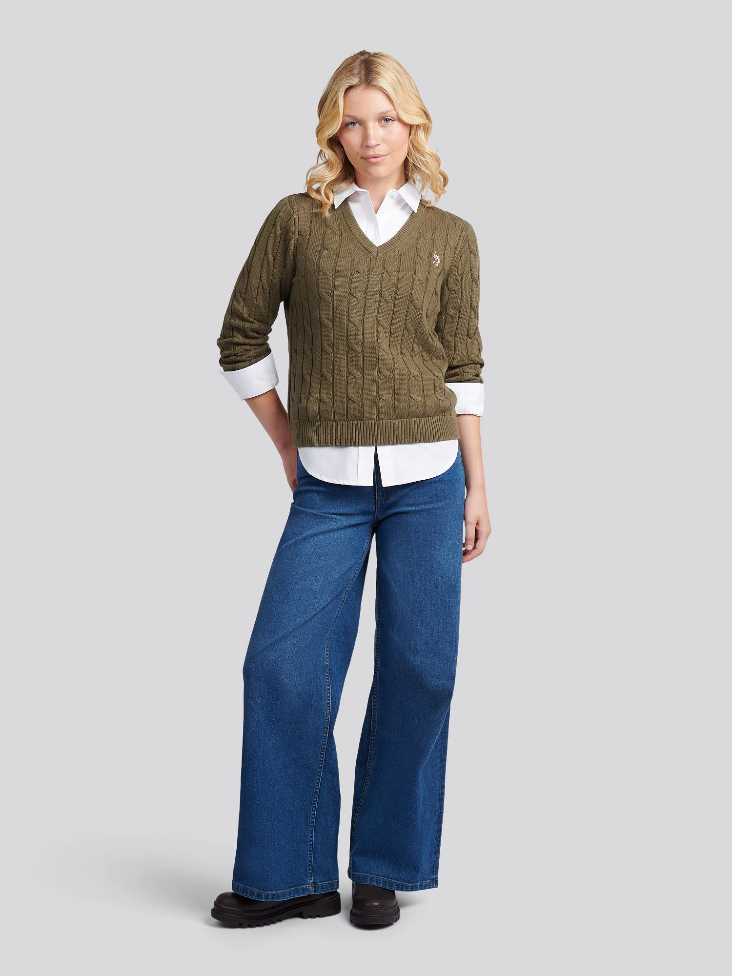 Womens V-Neck Cable Jumper Kalamata Green - Image 5