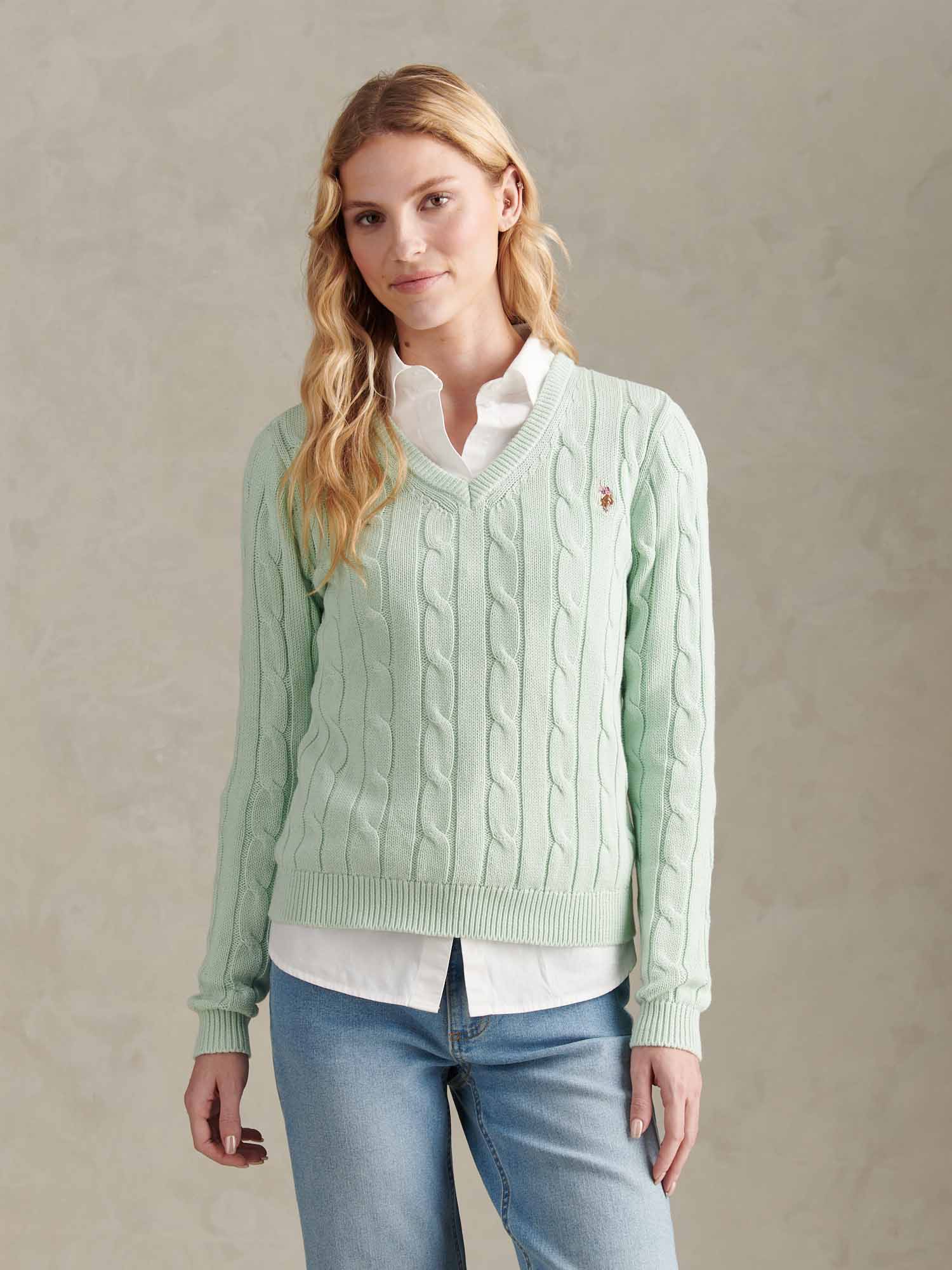 Womens V-Neck Cable Jumper Misty Jade - Image 6