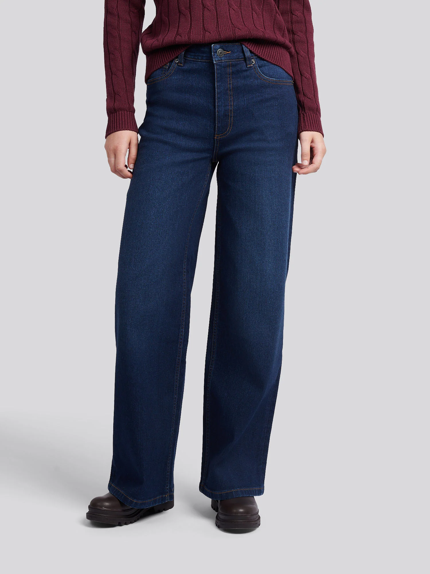 Womens Wide Fit Jean Dark Blue Wash