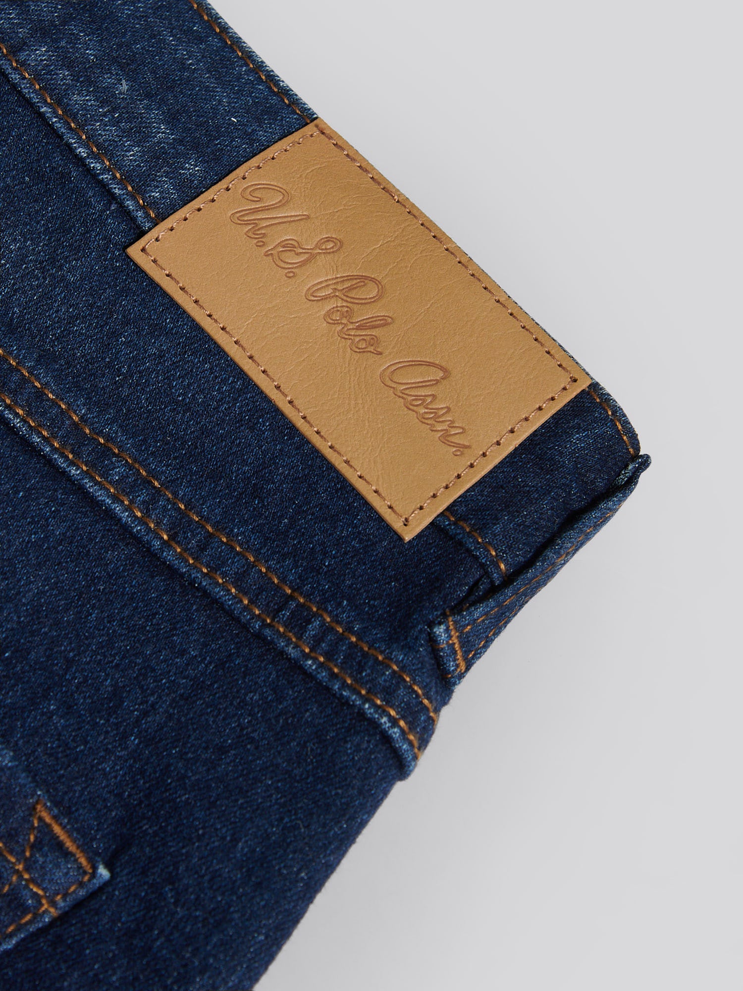 Womens Wide Fit Jean Dark Blue Wash - Image 9