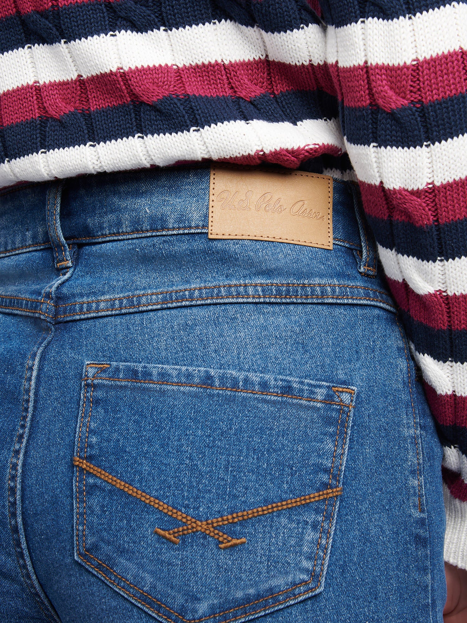Womens Wide Fit Jean Mid Wash - Image 5